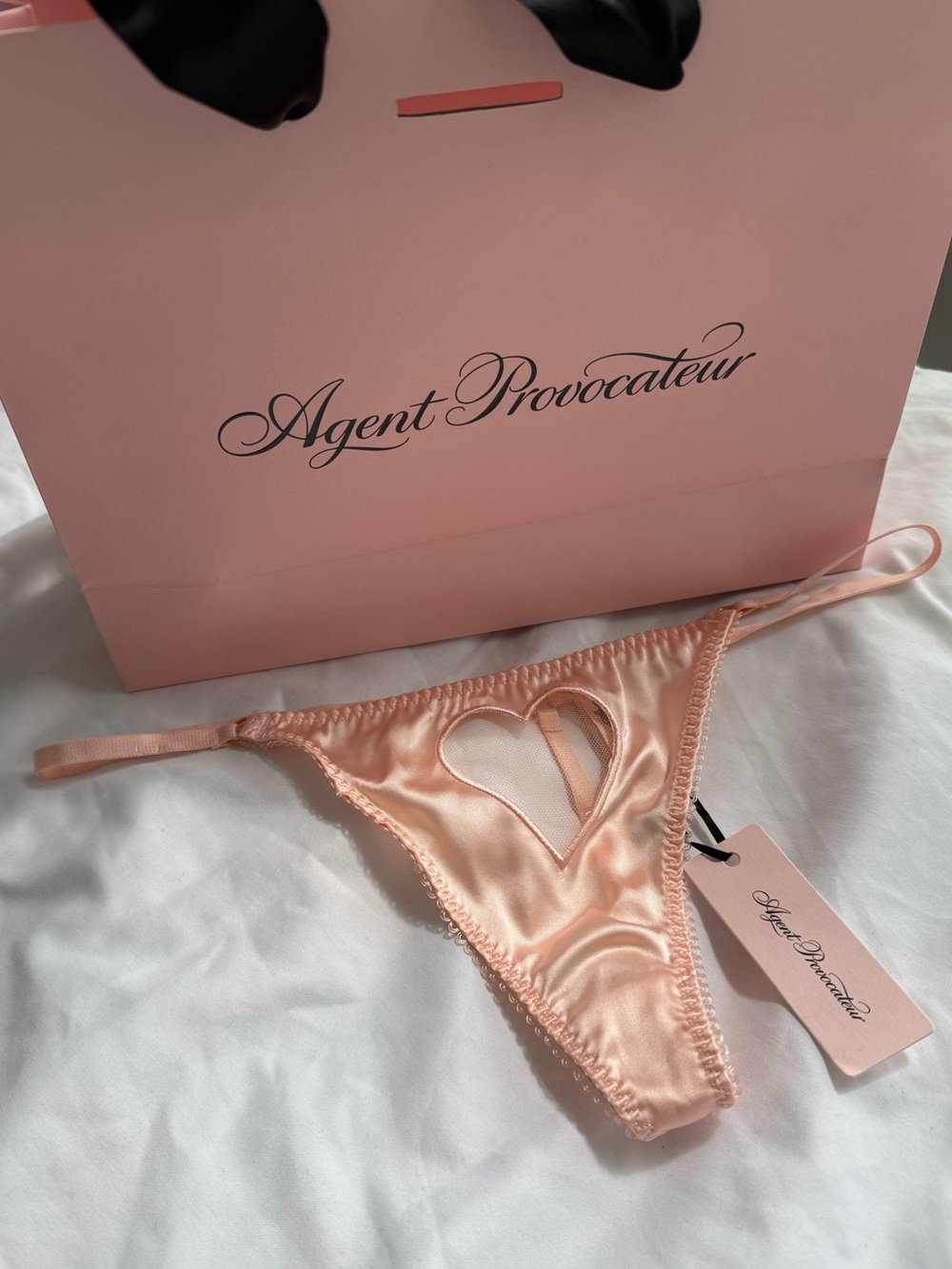 NWT agent provocateur pink heart satin thong
